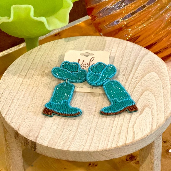 Beaded Cowboy Hat and Boot Earrings - Turquoise - Picture 4 of 5
